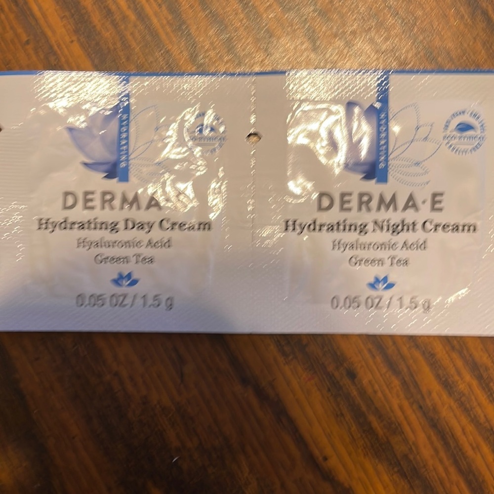 Derma-e hydrating day cream hydrating night cream 1.5g each brand new